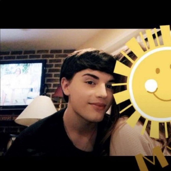 Meet your Posher, Eddie - Picture 1 of 1